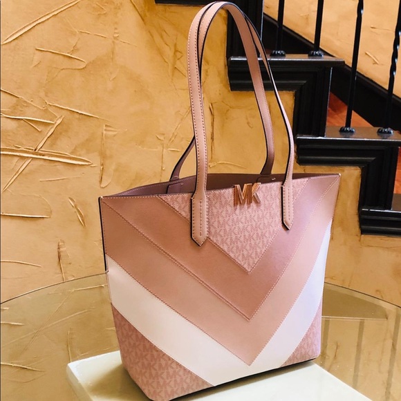 Michael Kors Large Montgomery tote bag ballet pink - Picture 2 of 6